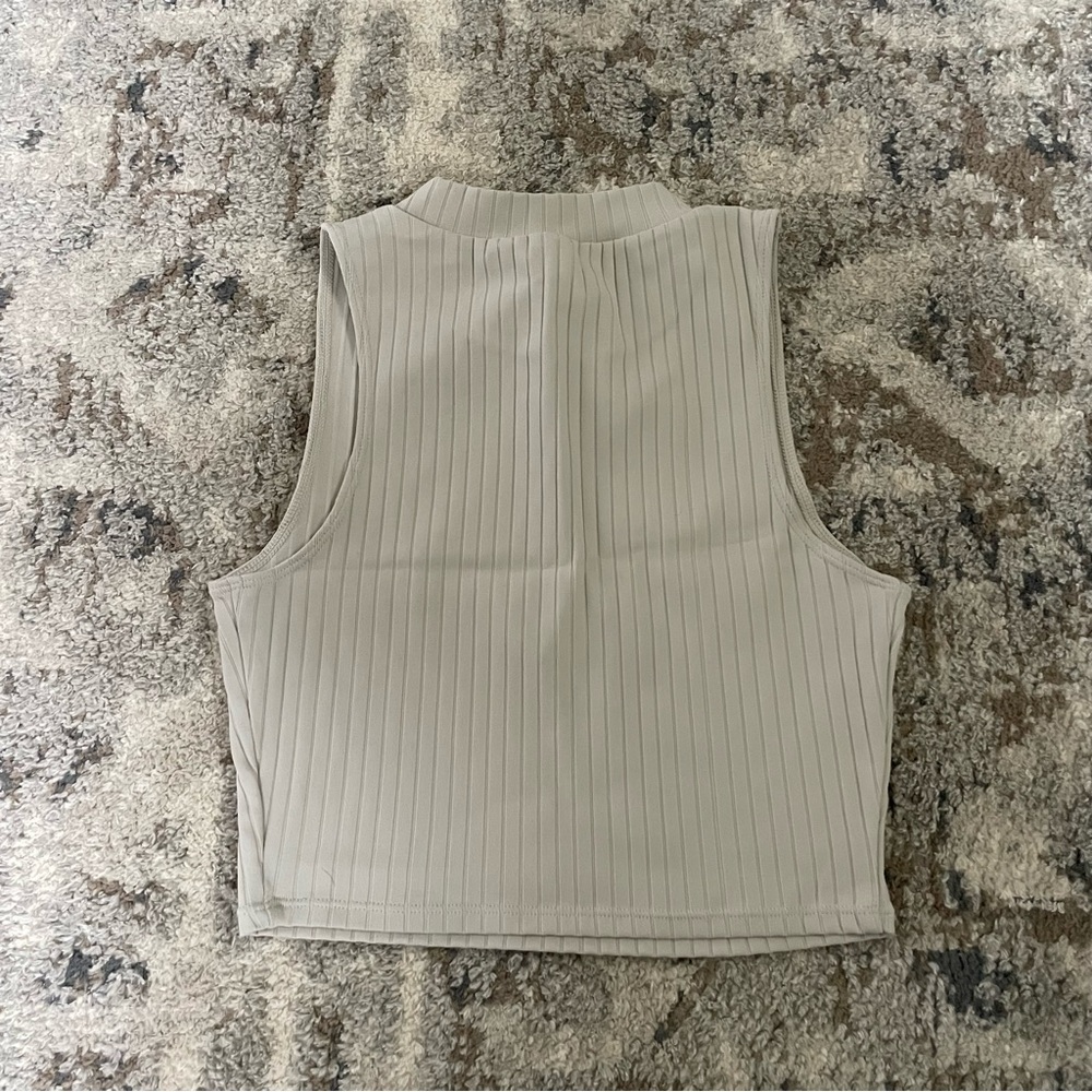 P’tula Ribbed Crop - Picture 2 of 3